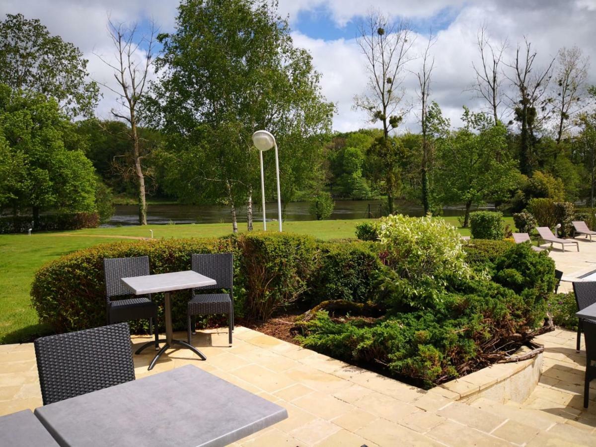 Logis Hotel Val De Vienne Le Vigeant Dış mekan fotoğraf